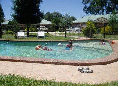 Banjo’s All Seasons Accommodation - Accommodation Nelson Bay 5