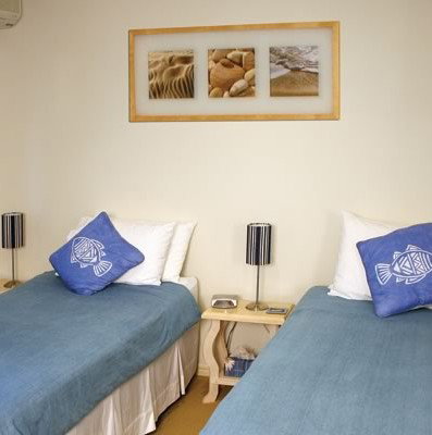 Beach House Bed & Breakfast - Nelsons Bay Accommodation 5