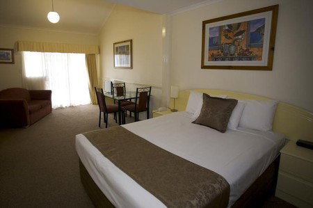 Toowong Inn & Suites - Accommodation Nelson Bay 2