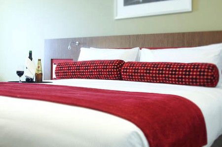 Mercure Sydney Liverpool - Accommodation Nelson Bay 1
