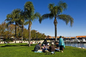 Hillarys Boat Harbour - Accommodation Nelson Bay 3