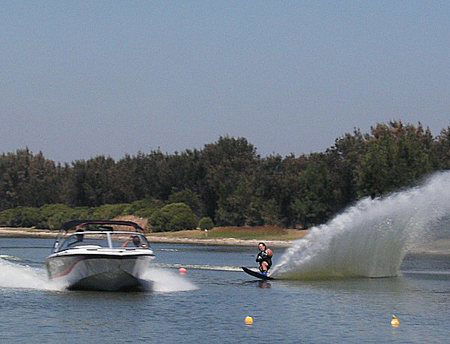 Bonney's WA Water Ski Park - Accommodation Nelson Bay 1