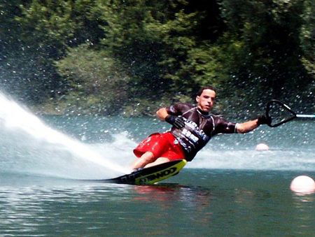 Bonney's WA Water Ski Park - Accommodation Nelson Bay 2