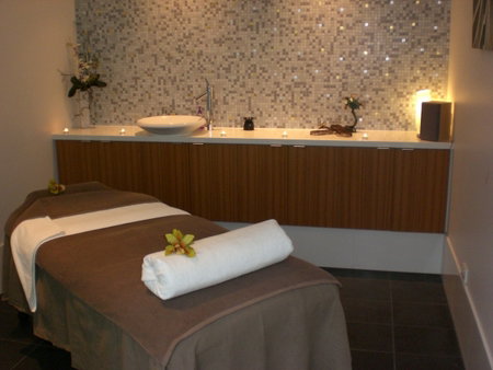 Spa On Brougham - Accommodation Nelson Bay 2