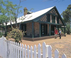 Warden Finnerty's House - Nelson Bay Accommodation.com 0