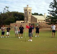 Glanville Hall Par 3 Golf Course - Accommodation Nelson Bay