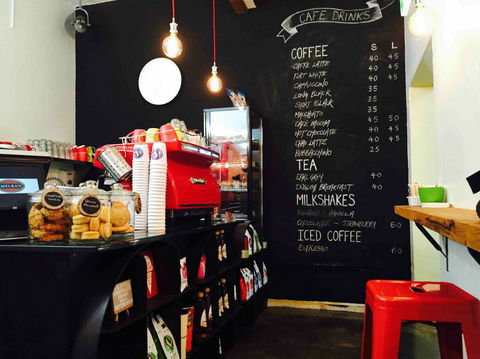 Melbas Chocolate & Confectionary - Accommodation Nelson Bay 1