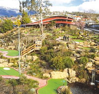 Putters Adventure Golf - Accommodation Nelson Bay