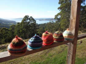 Woodbridge Hill Handweaving Studio - Accommodation Nelson Bay 0