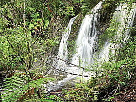 Hogarth Falls - Accommodation Nelson Bay 0