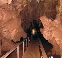 Cutta Cutta Caves Nature Park - Accommodation Nelson Bay