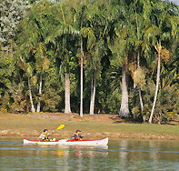 Lake Alexander - Accommodation Nelson Bay