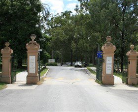 Wooloowin QLD Accommodation Nelson Bay