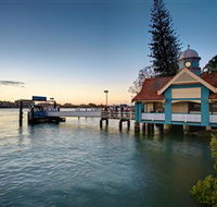 Oxford Street Bulimba - Accommodation Nelson Bay