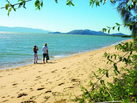 Mt Low QLD Accommodation Nelson Bay
