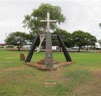 Richmond War Memorial - Accommodation Nelson Bay