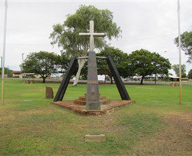 Richmond War Memorial - Accommodation Nelson Bay 0