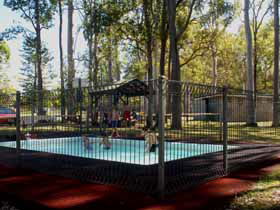 Teddington Weir And Picnic Reserve - Accommodation Nelson Bay 0