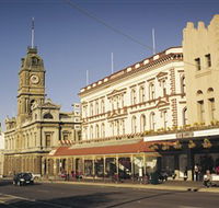 Accent Framing / Gallery on Sturt - Accommodation Nelson Bay
