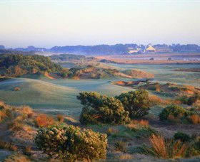 Thirteenth Beach Golf Links - Accommodation Nelson Bay 0