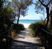 Greenfields Beach - Accommodation Nelson Bay