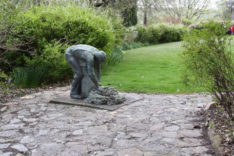 Markdale - Edna Walling Garden - Accommodation Nelson Bay 3