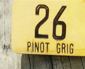 Angullong Wines - Accommodation Nelson Bay 2