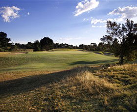Curlewis Golf Club - Accommodation Nelson Bay 2