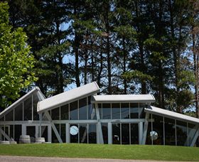 Leura Park Estate - Accommodation Nelson Bay 0
