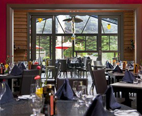 Oakdene Vineyards Restaurant And Cellar Door - Accommodation Nelson Bay 2