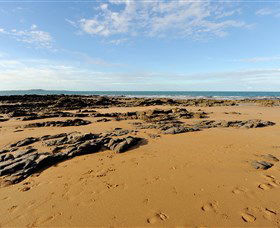 Canoe Point Beach And Parklands - Accommodation Nelson Bay 1