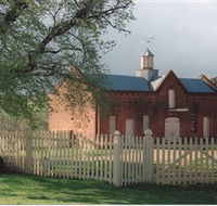 Cooma Cottage - Accommodation Nelson Bay