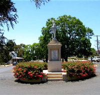 Goombungee War Memorial - Accommodation Nelson Bay