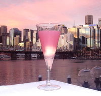 Cohibar - Accommodation Nelson Bay