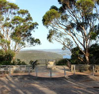 Staples lookout - Accommodation Nelson Bay