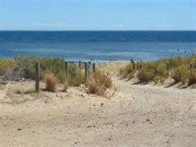 Normanville Beach - Accommodation Nelson Bay 0