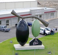 The Big Olive - Accommodation Nelson Bay