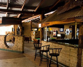Lazy Lizard Tavern - Accommodation Nelson Bay 1