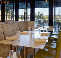 Curve Cafe  Bar - Accommodation Nelson Bay