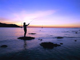 Fishing At Magnetic Island - Accommodation Nelson Bay 0