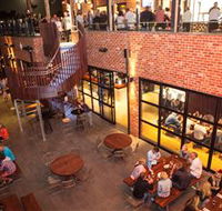 American Hotel - Accommodation Nelson Bay