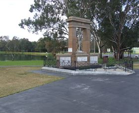 Memorial Park And Garden - Accommodation Nelson Bay 2