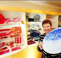 Exclusive Hot Glass Gallery - Accommodation Nelson Bay