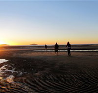 Far Beach - Accommodation Nelson Bay