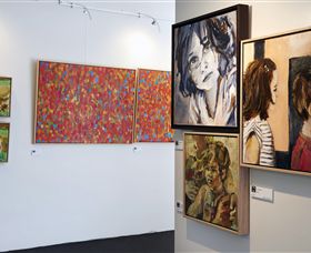 Gallery On Sturt - Accommodation Nelson Bay 3