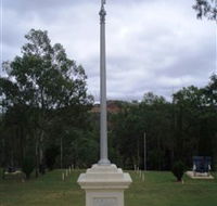The Coronation Lamp Memorial - Accommodation Nelson Bay