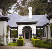 Duneira Mt Macedon - Accommodation Nelson Bay