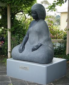 Peace Memorial - Accommodation Nelson Bay 0