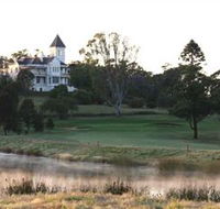 Camelot House - Accommodation Nelson Bay