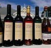 Camyr Allyn Winery - Accommodation Nelson Bay